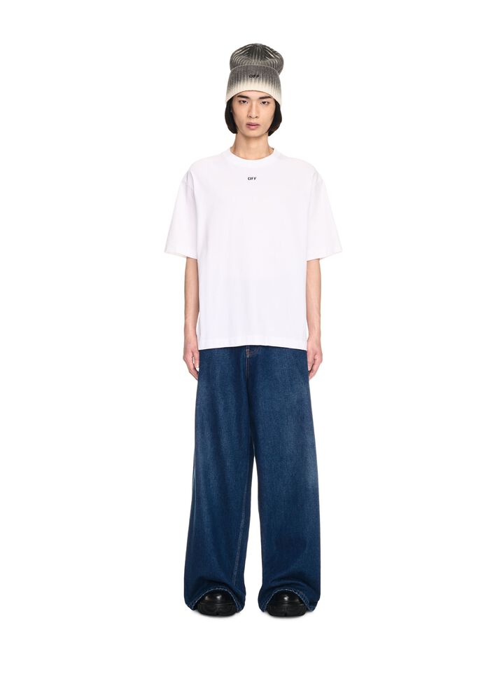 OMYA18CF24DEN001_4403_0